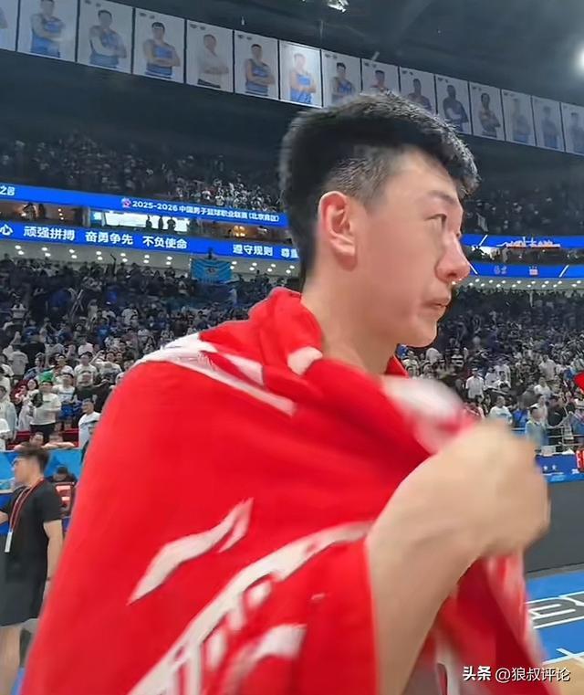 乐鱼-广东出局夜王少杰泪洒现场！2年租借到期 下赛季回归存疑